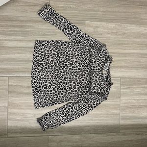 Cheetah long sleeve